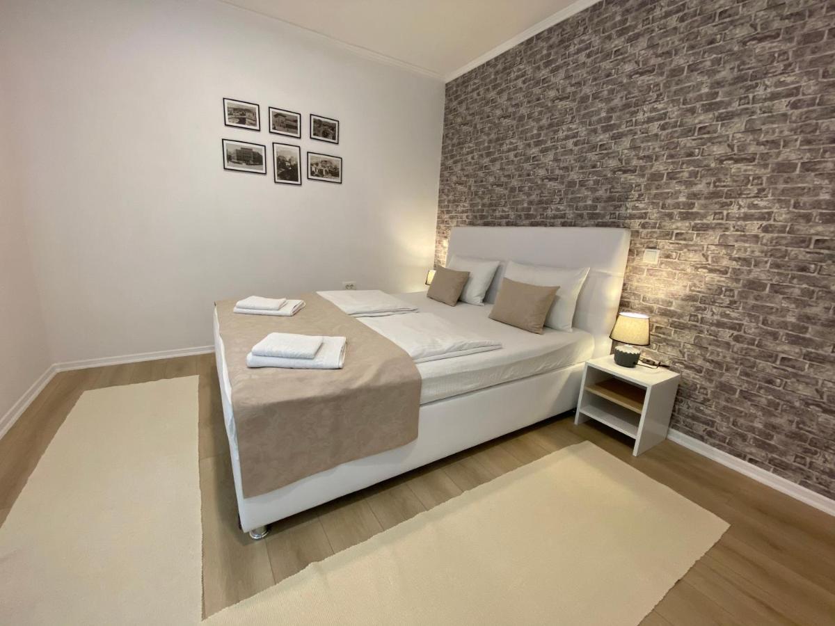 Apartments & Rooms Mostar Story Bagian luar foto